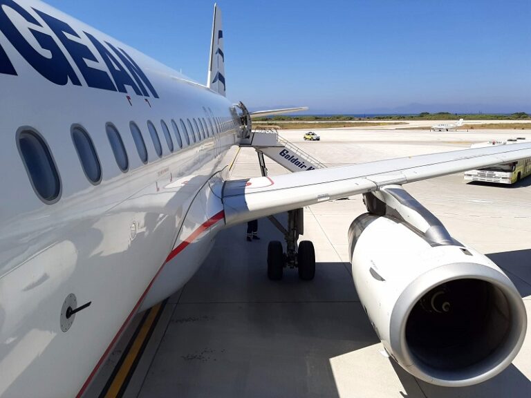 Review Aegean Airlines Domestic Flight Rhodes To Athens Paliparan