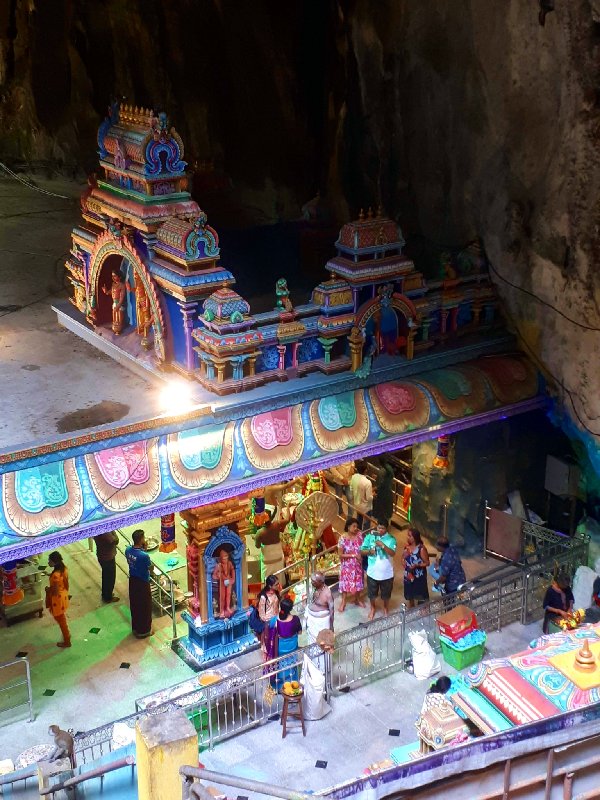 batu cave hindu temple