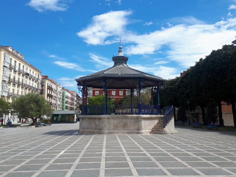 plaza pombo