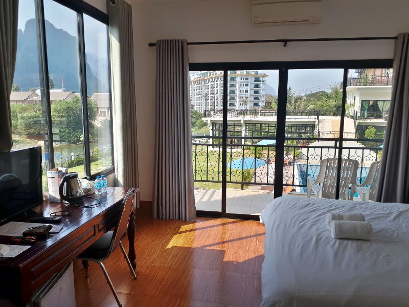 mountain view room simon riverside hotel vang vieng laos