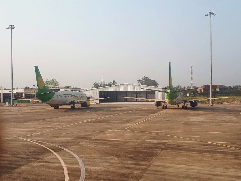 lao central airlines vientiane airport