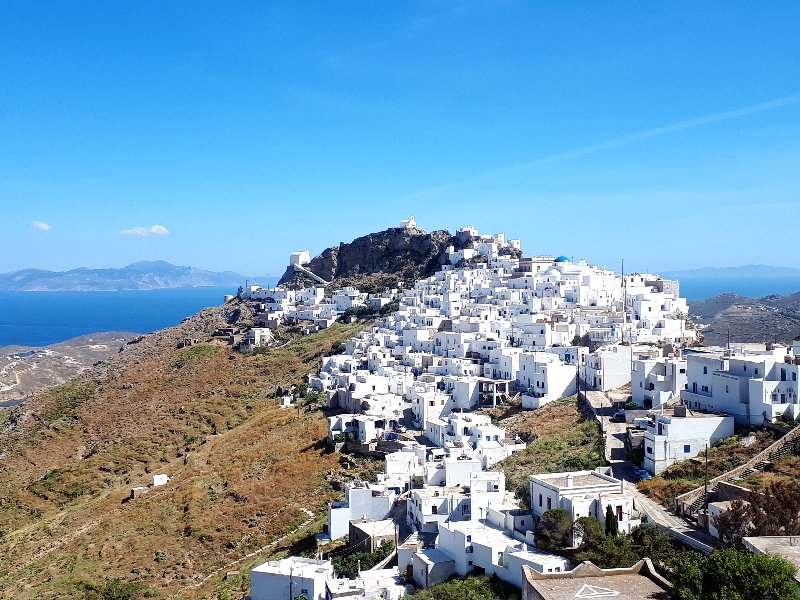 hora serifos guide greece