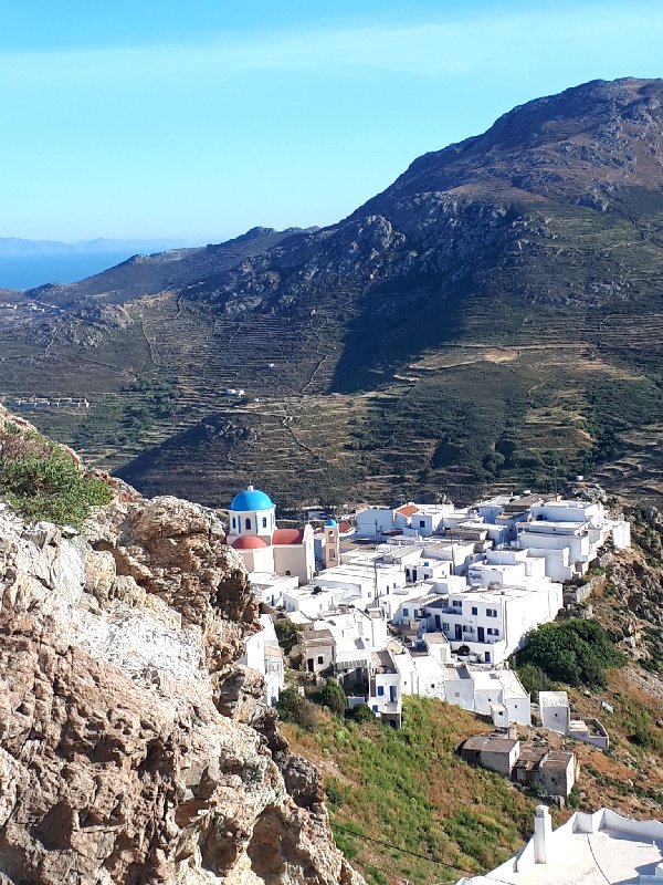 hora serifos view