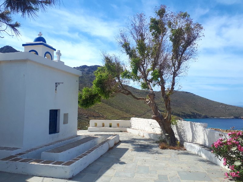 sotiros saviour church serifos