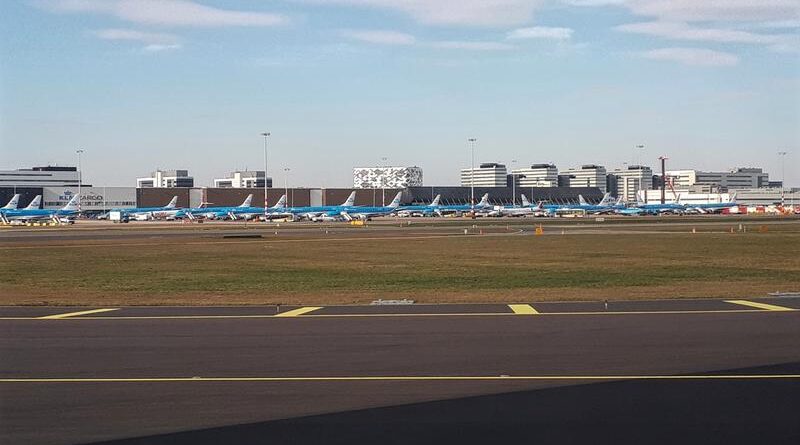 amsterdam schiphol airport klm accident