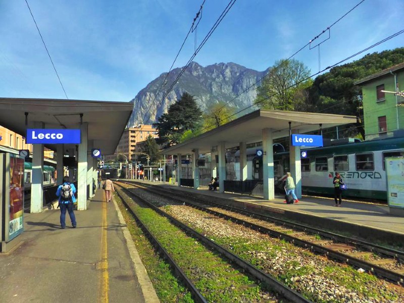 lecco train station