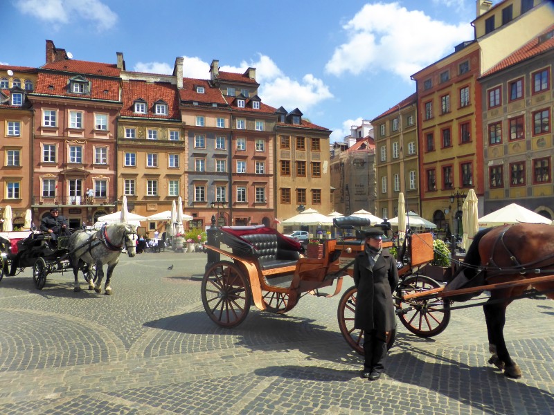 warsaw old town poland open borders
