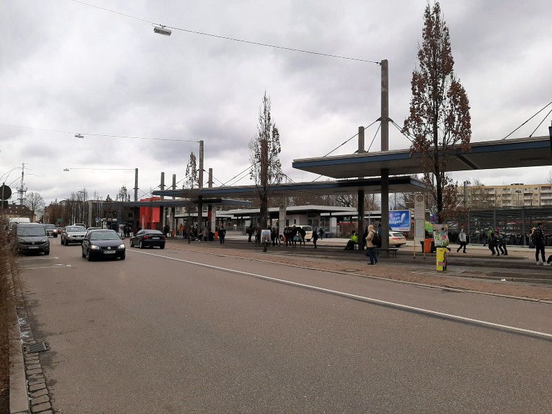 bus station