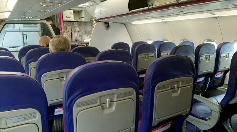 wizz air airbus a320 automatic seat assignment ryanair easyjet