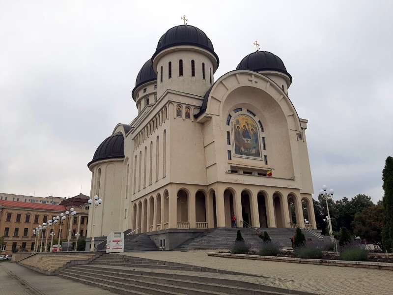 holy trinity cathedral arad