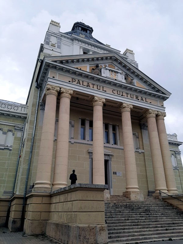 palace of culture