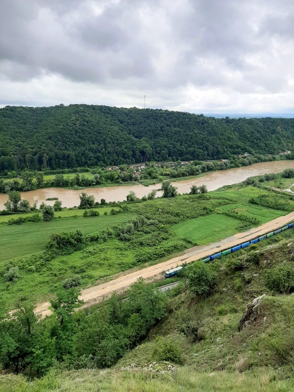 mures river railroad