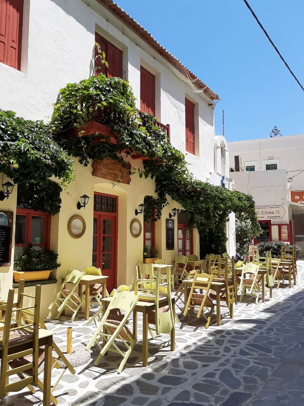 naxos tavern