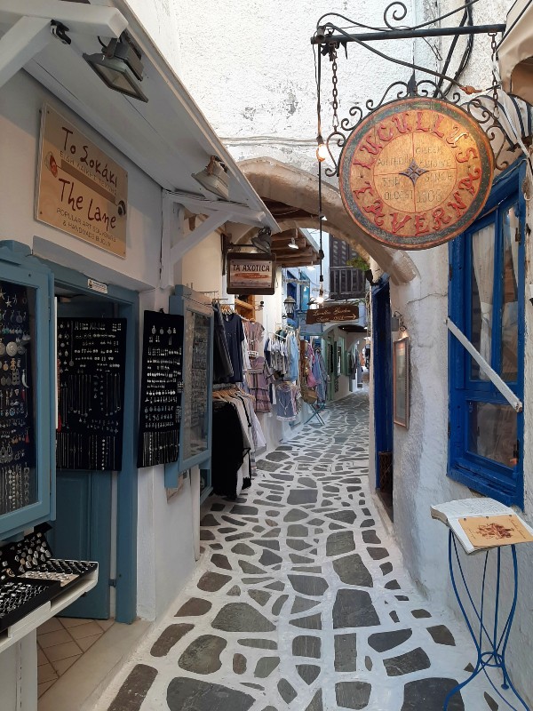 shops naxos