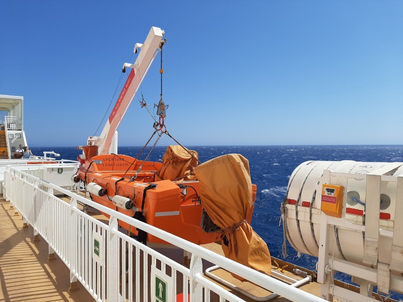 rescue boats ferry