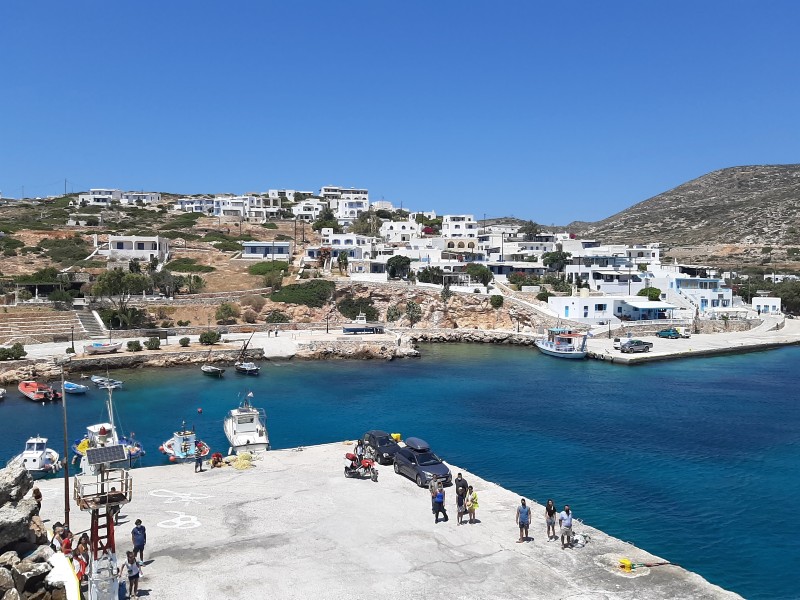 donousa ferry dock blue star