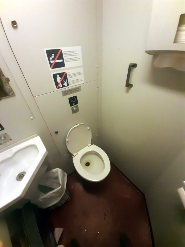 train toilet