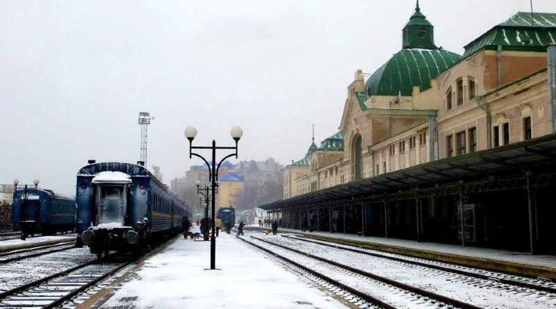 chernivtsi railway station train passport