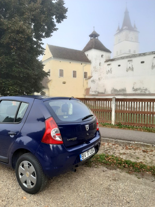 transylvania car dacia sandero harman