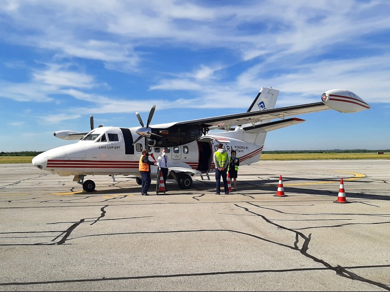 trade air let l-410 turbolet osijek airport croatia