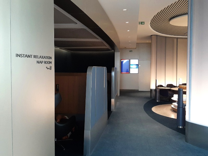 relaxation area nap rooms air france lounge