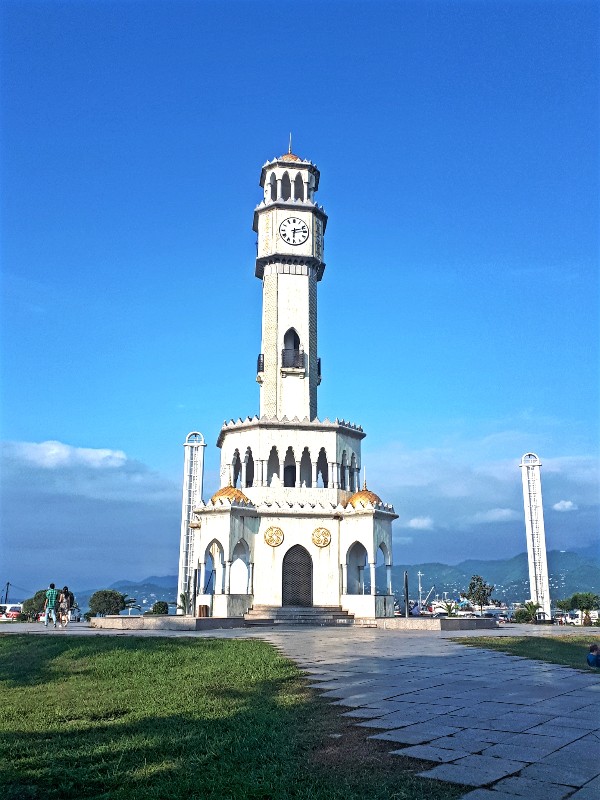 chacha tower batumi