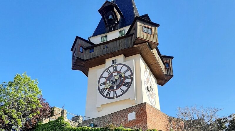 clocktower graz uhrturm
