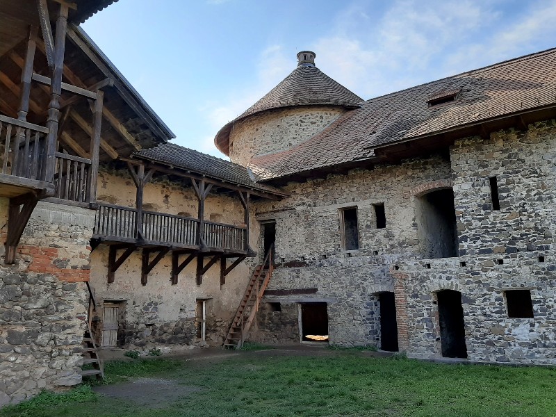 Sükösd-Bethlen Castle Racoș