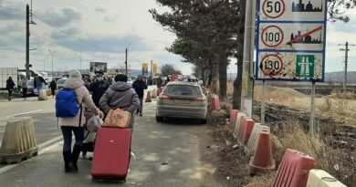 refugees romania ukraine siret