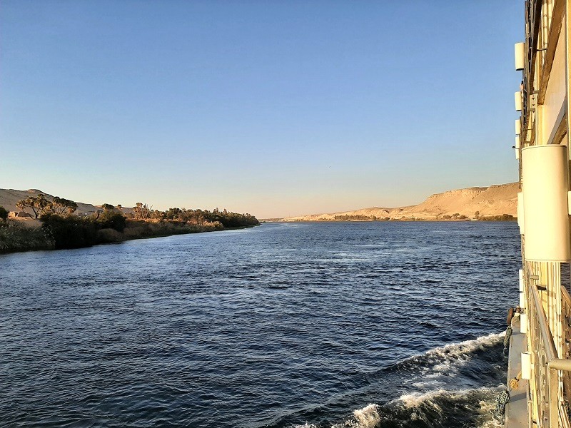 aswan kom ombo nile river cruise