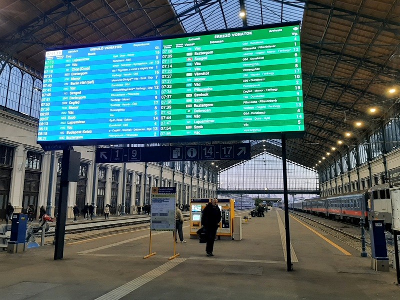 departures board