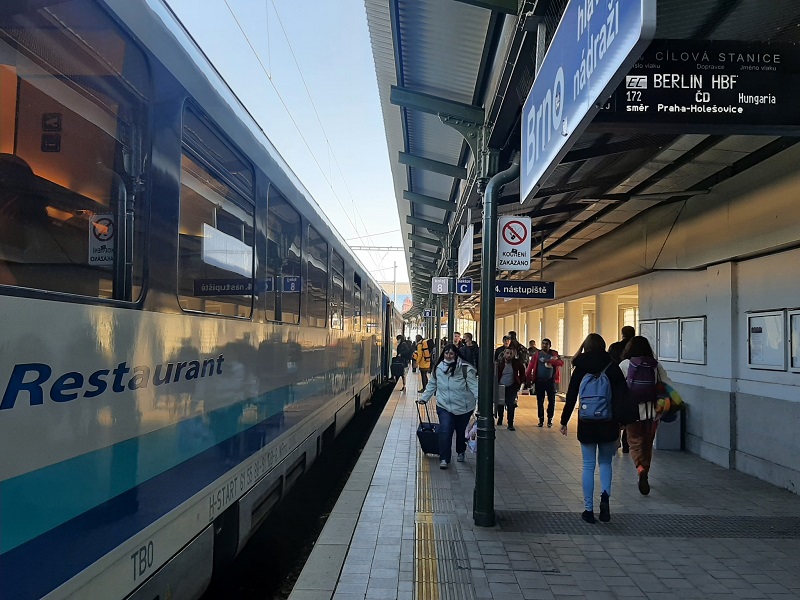 budapest berlin eurocity train hungaria brno