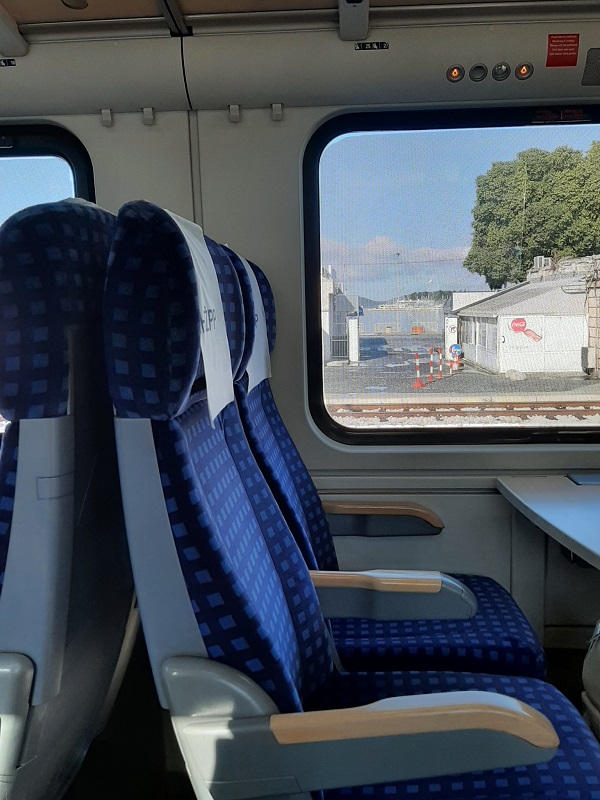 icn croatia train seat