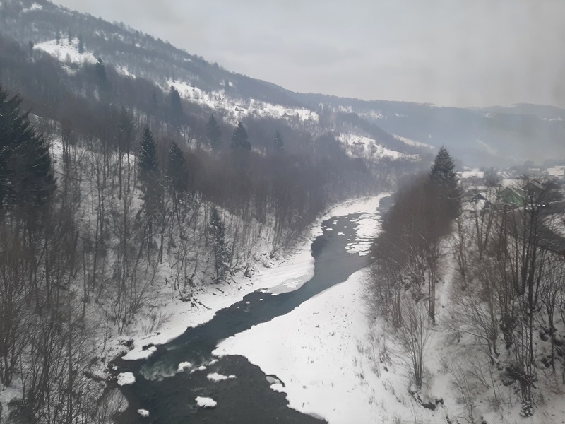 kvasy ukraine river tisza view