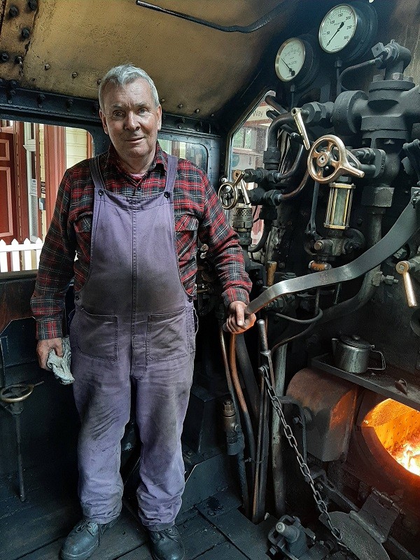 strathspey railway steam locomotive driver
