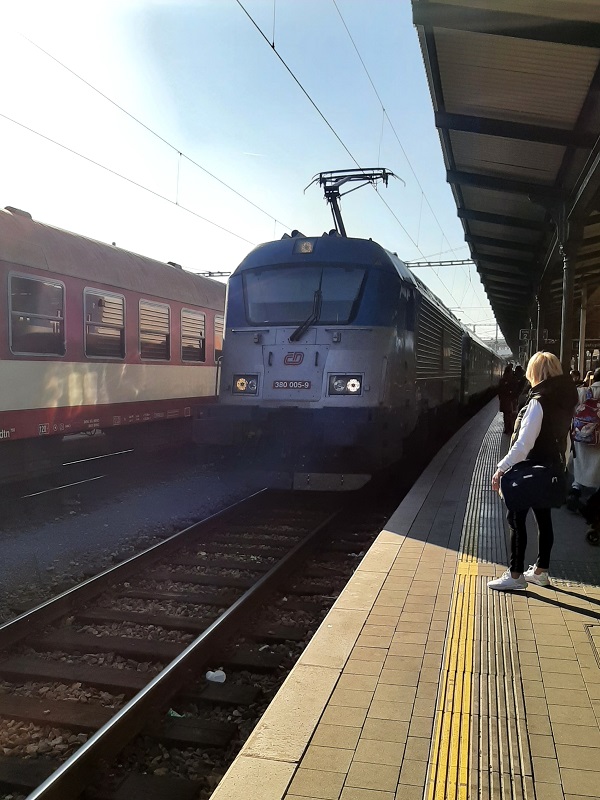 metropolitan eurocity train brno