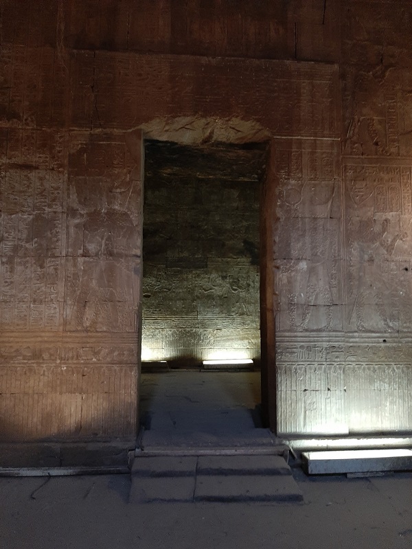 temple horus edfu door