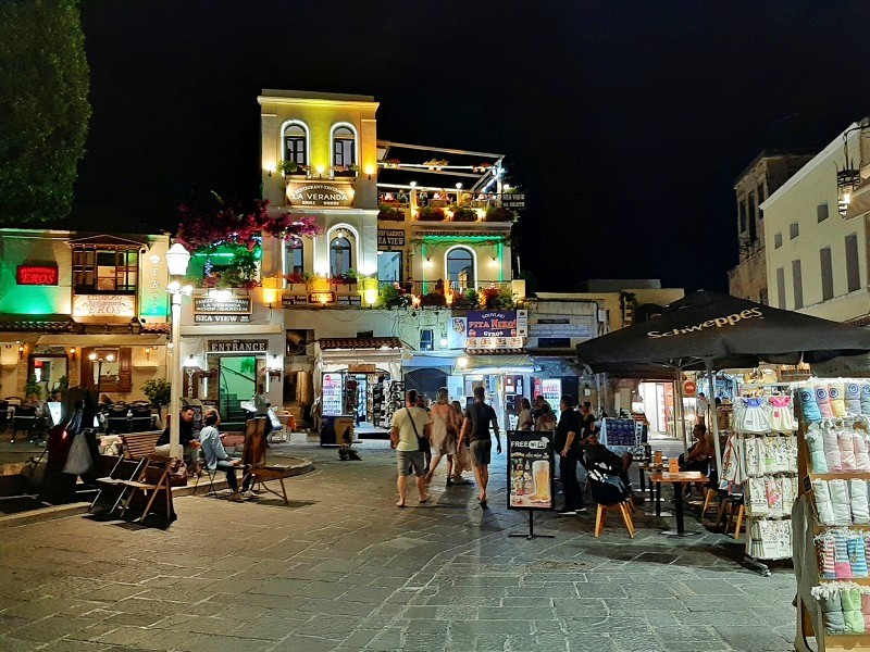 rhodes old town bars