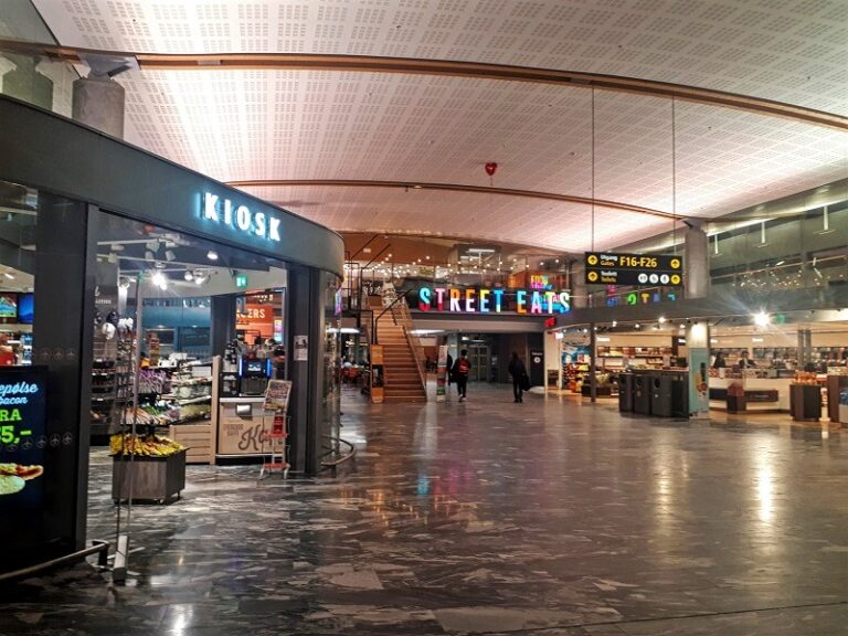 Review: SAS Business and Gold Lounge Oslo Airport - Paliparan