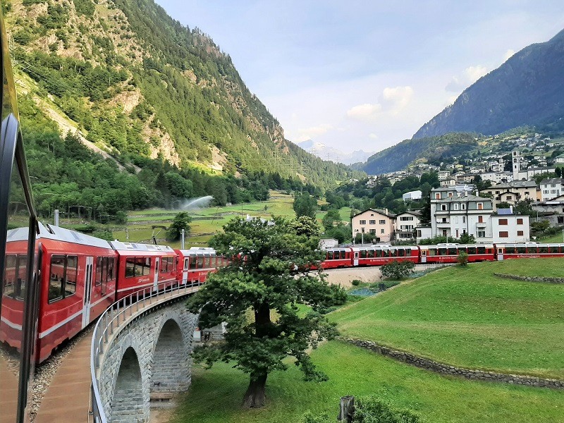 switzerland scenic trains trip report brusio spiral viaduct