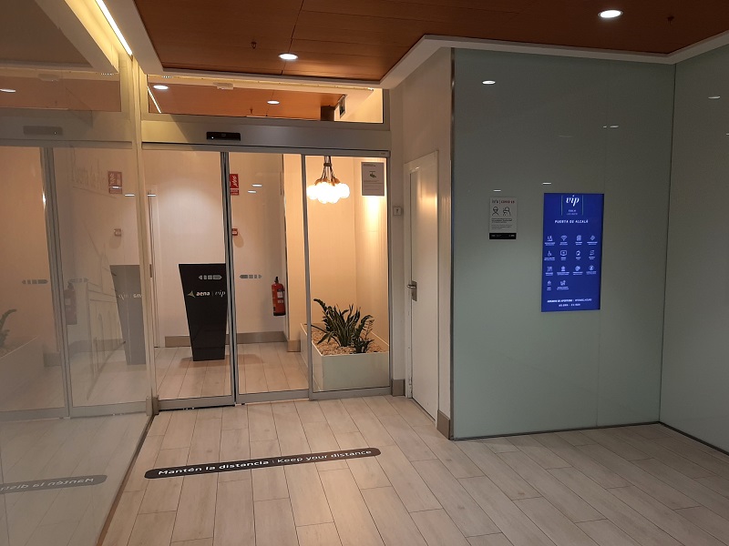 puerta de alcala vip lounge madrid airport terminal 2
