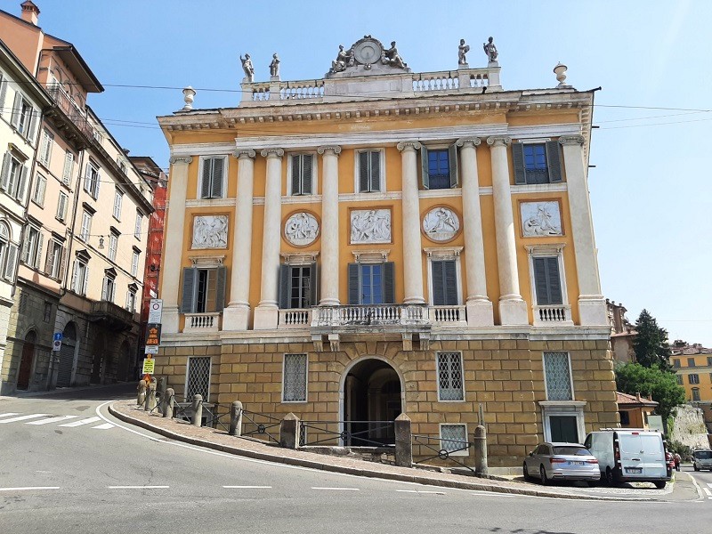 Medolago Albani Palace
