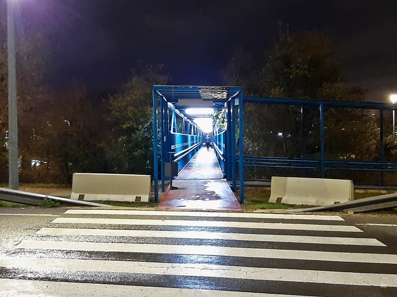 pedestrian bridge