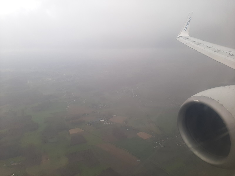 tarom boeing 737-700 economy class review