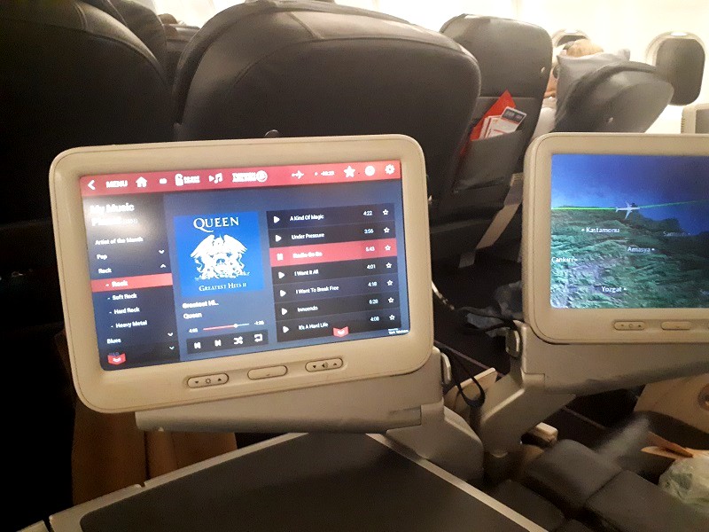 flight map entertainment screen turkish airlines business class airbus a330-200