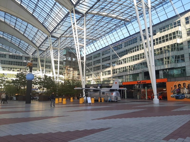 munich airport center