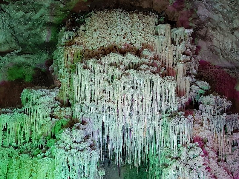 slanic salt mine stalactites day trip