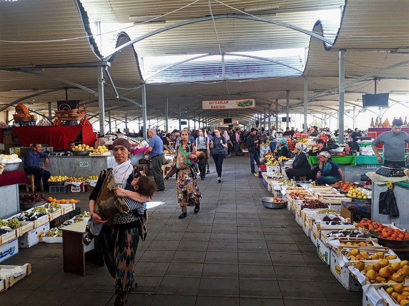 fruit and vegetables market