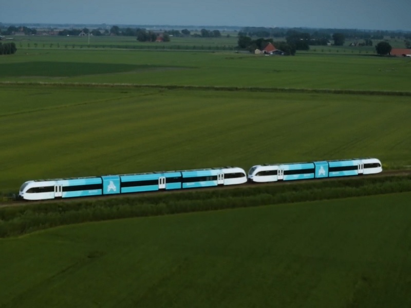 arriva netherlands open access rail train
