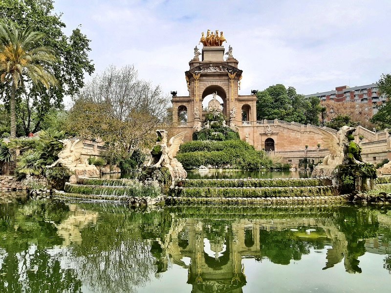 ciutadella fountain